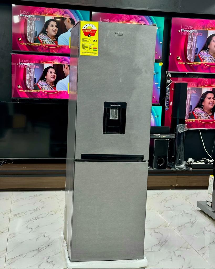 BarackStore_'s tweet image. Beko refrigerator 
▫️Model number: BAC475GH
▫️Capacity : 268

🟥Features 
🔺water dispenser available 

🔺Refrigerant: R600a

🔺LED display
 
🔺Easy slide shift 

🔺In built power stabilizer 

2 years warranty 
📍Tunapatikana kariakoo mtaa wa msimbazi na magila
Call: +255 742 223…