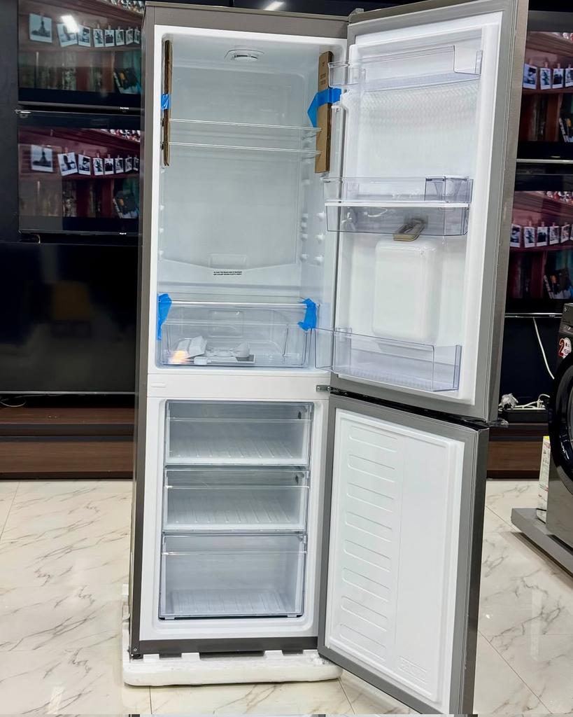 BarackStore_'s tweet image. Beko refrigerator 
▫️Model number: BAC475GH
▫️Capacity : 268

🟥Features 
🔺water dispenser available 

🔺Refrigerant: R600a

🔺LED display
 
🔺Easy slide shift 

🔺In built power stabilizer 

2 years warranty 
📍Tunapatikana kariakoo mtaa wa msimbazi na magila
Call: +255 742 223…