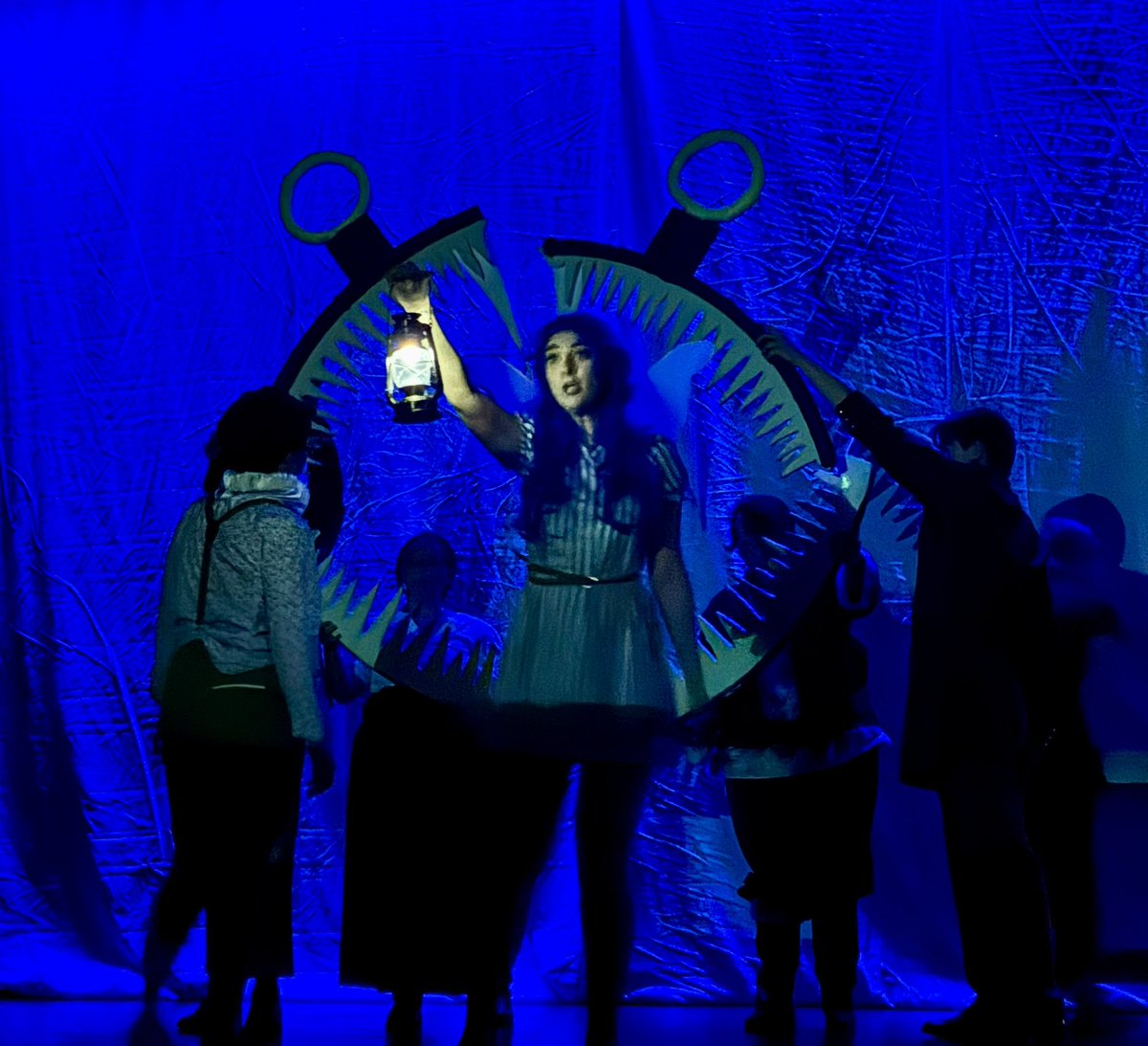 🎶 Countdown to 2025! 🎉

We’ve raised $4,200 of our $5,000 goal and need YOUR help to unlock a $5,000 matching gift before midnight on Dec. 31!

Every dollar supports bringing the magic of opera to students, families, and our community.

💡 Donate today: waffl.link/T5VSQO