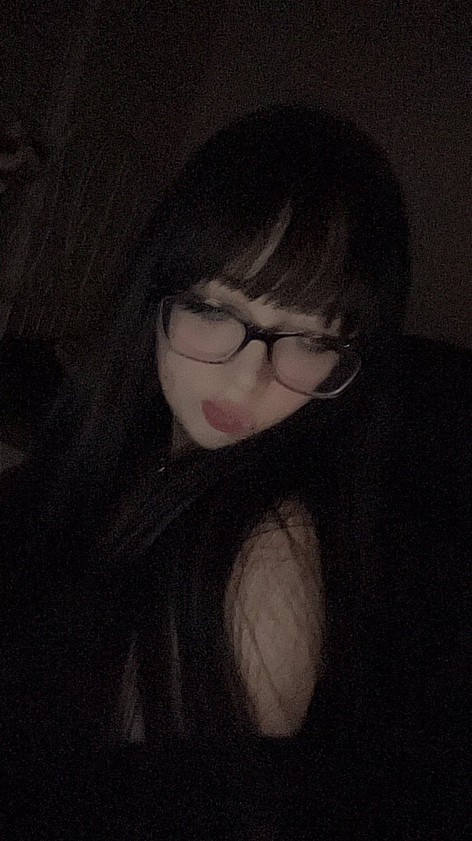 ghwostiie's tweet photo. ⌗ ┆looking for moots ! ★ ₊ ˚⟡

⟡ she/her 18+
⟡ ow2, league, dbd, marvel rivals 
also a lot of single players like ff &amp; kh
⟡ horror, anime, sanrio, vkei

♡ / ↻ to be moots, ifb !

#owtwt #valtwt #anitwt #gamingtwt #aottwt #jjktwt #promotwt #marvelrivals https://t.co/STeUM5UCPF