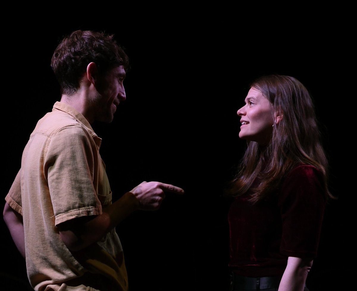 Here's my round up of my favourite Greater Manchester theatre this year. My top 10 shows + a few other things I really liked: circlesandstalls.com/2024/12/29/man…