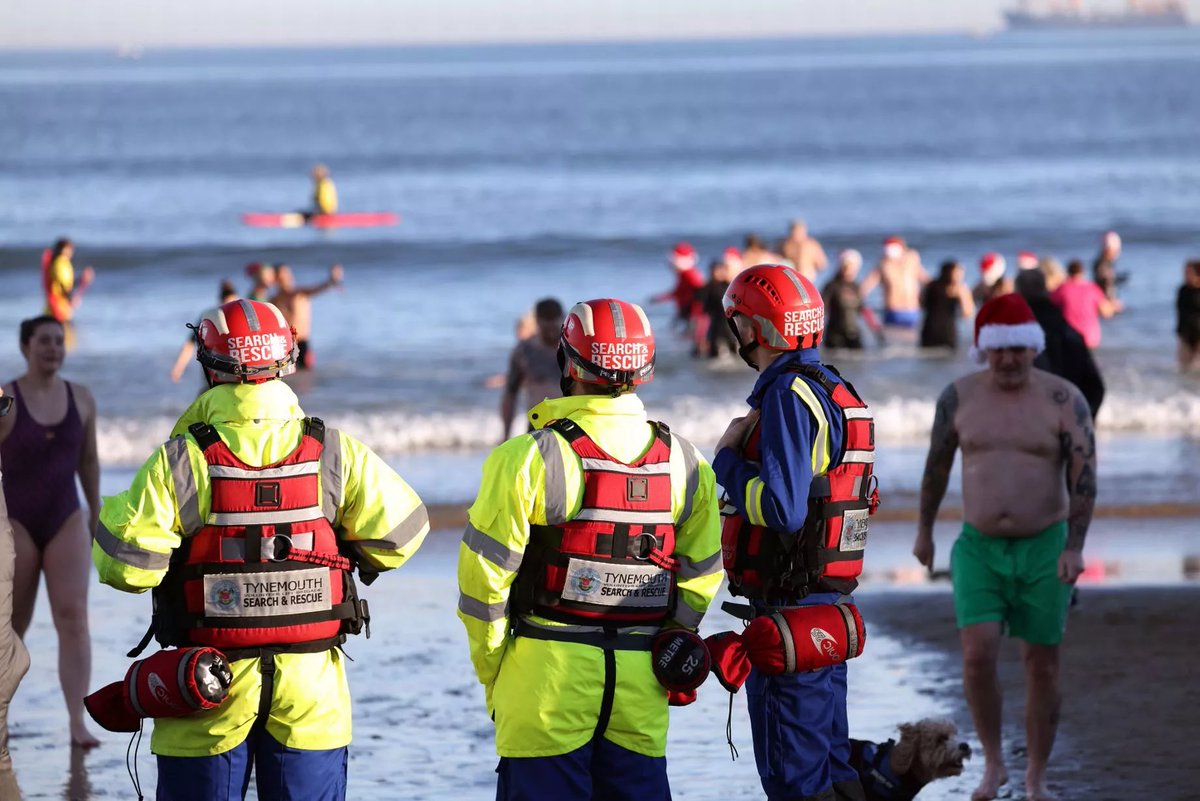 Christmas &amp; Boxing Day Dips across N &amp; D Branch #BoxingDayDip #BoxingDaySwim 

<a href="/RLSSUK/">Royal Life Saving Society UK - RLSS UK</a>
<a href="/NSVL_1998/">NSVL - Surf Life Saving: Tynemouth</a>
<a href="/TynemouthVLB/">Tynemouth VLB</a> 
<a href="/ssvlg1961/">SSVLG</a>