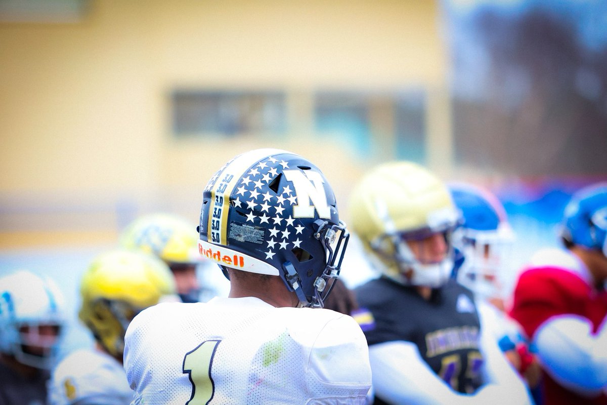 Thank you to the High School Coaches who supported Team Empowered. 

We are so looking forward to our game today at Lakewood Stadium. 

<a href="/SleeperMedia/">Jake Randig📸</a> thank you for the photos. 

<a href="/AlonzoDamon2/">DaGACoach</a> <a href="/clwood23/">Charles Wood</a> <a href="/CoachJBrawner/">Jumaane Brawner</a> <a href="/CoachTen10/">Coach Brandon Tennie</a> <a href="/HoraceShivers/">Horace Shivers,MS</a> 

<a href="/NTHSports/">NTH Sports</a> <a href="/baconnetworkllc/">Bacon Network</a>