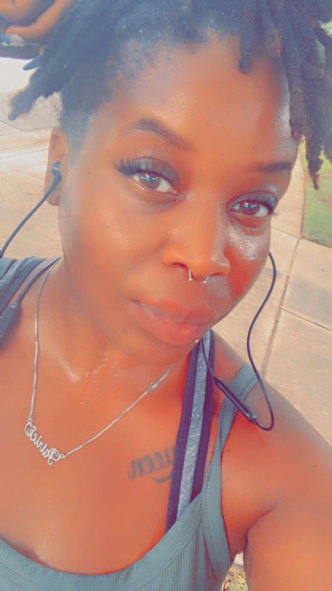 Patrice8539's tweet photo. #workout 
#mindcleaning
#HappySunday 💚🦅 https://t.co/tGoG3cvOpp