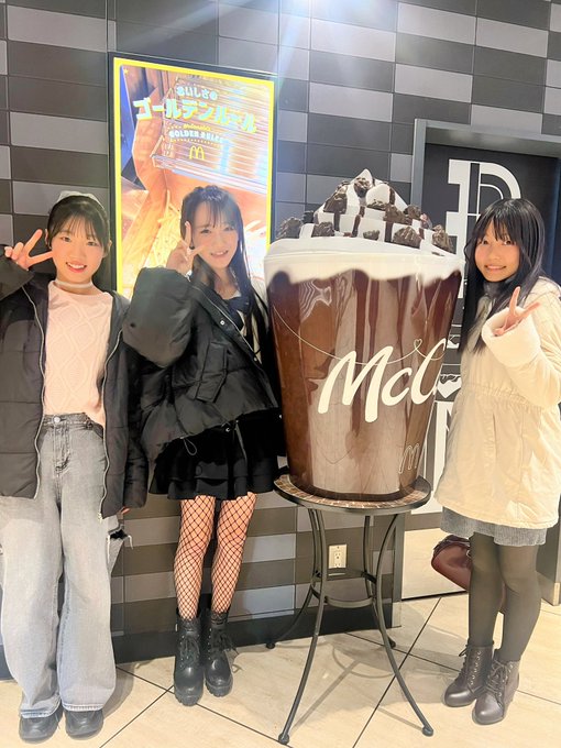 Twitterのコスプレ画像26