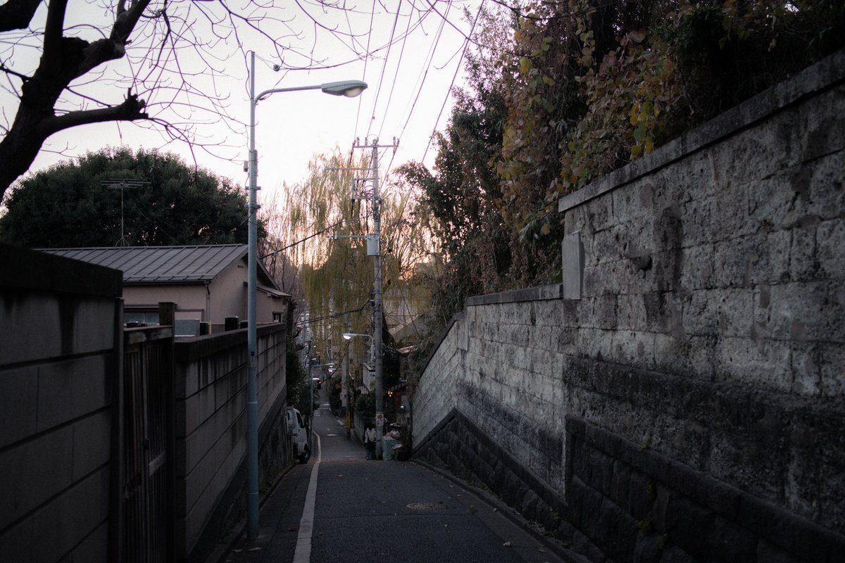tabisurukozo's tweet photo. 今日は谷根千界隈をてくてくした https://t.co/wRkNE9DS7f