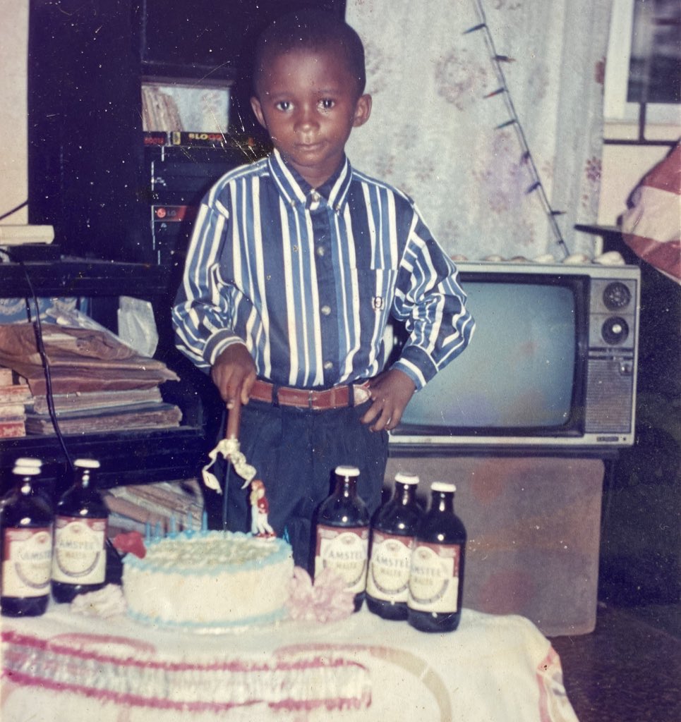 fameos_amos's tweet photo. 29 on the 29th cus I’m always on time 😌😌

Happy happy birthday baby boy. Welcome to your year of greatness 🥂 https://t.co/2FyLdouXz8