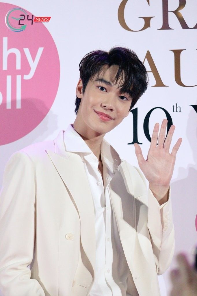 ͏

͏

"Selamat bekerja sama, Guardians! Kalau gitu, gue Andimas Gaung Saraga, yang juga ditemani oleh Naga Lyla selaku pemandu acara mengucapkan banyak terima kasih dan sampai jumpa!"

͏

͏