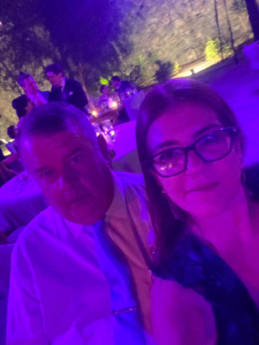 AndresPyJ's tweet photo. Felicidades mi amor @mpatyduran que cumplas muchos años más.  Te Amo con todo mi corazón https://t.co/63rEJSKdtW