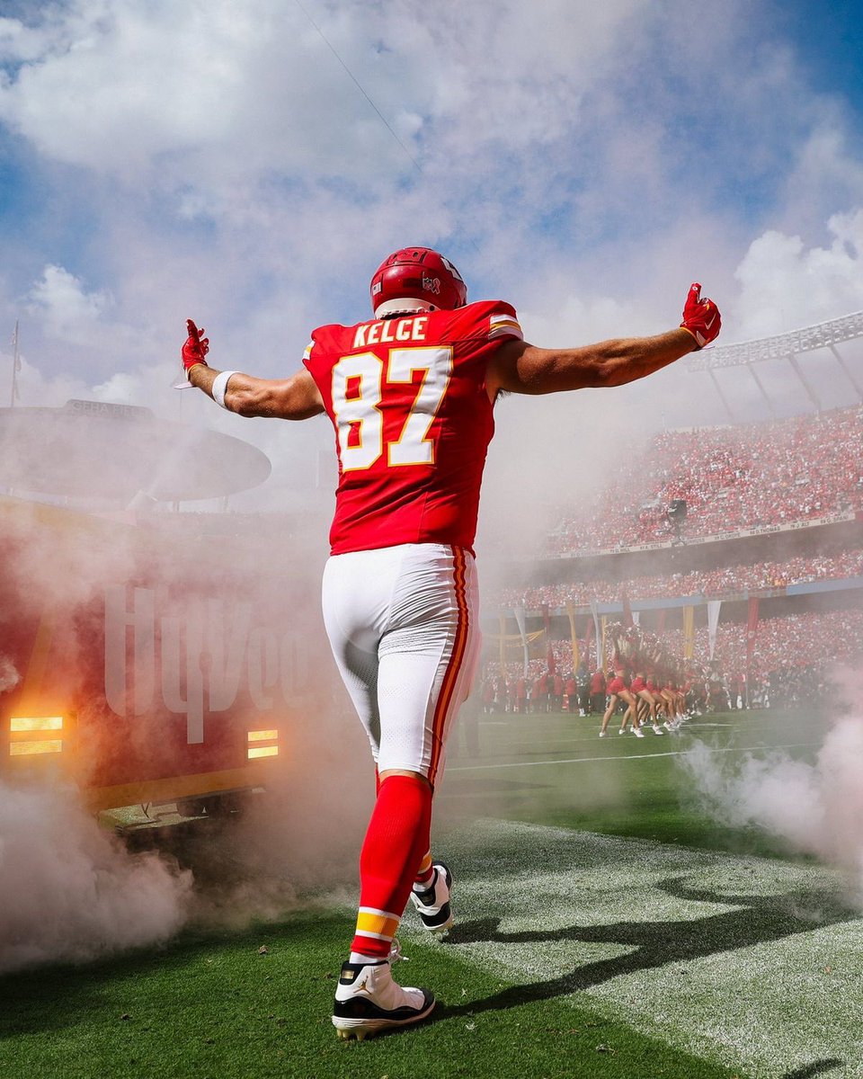 brittany (taylor’s version) ✨💫 tweet media