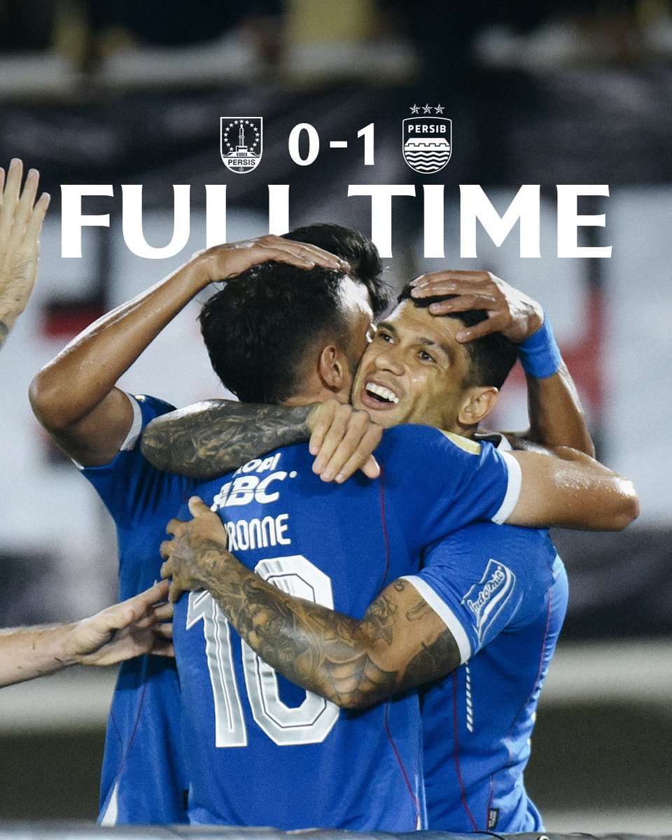 persib's tweet image. Menutup akhir tahun di posisi puncak 🏔️

#PERSIBDAY #WeArePERSIB