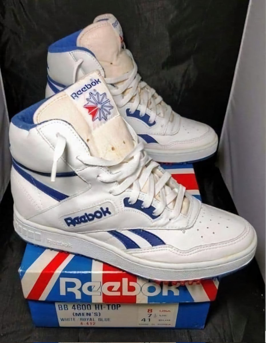 Edgard0Delgad0's tweet photo. 🌟 ¡Reviviendo los clásicos! 🌟 ¿Quién más recuerda esos icónicos zapatos deportivos de Reebok de finales de los 80 y principios de los 90? 👟✨ ¡Un estilo que nunca pasa de moda! 💖
#ReebokClassics #Throwback #Nostalgia #90sFashion #EstiloRetro #Recuerdos https://t.co/2Ch9YTkSa0