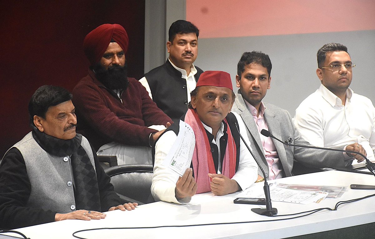 Samajwadi Party tweet media