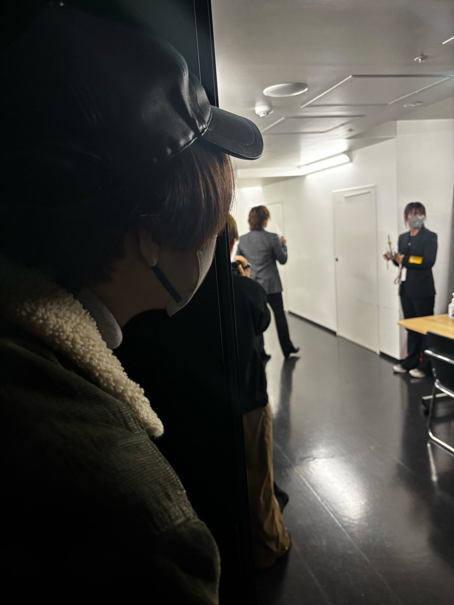 yose__staff's tweet photo. GENERATIONS LIVE TOUR 2024
 “GENERATIONS2.0”
BONUS STAGE COUNTDOWN PARTY
いよいよ明日開催✨

本日は
#KAZ Billboard Live 2024 “#STYLE”
に駆けつけた #ヨセさん をお届け🎥
本番直前のKAZをそっと見守っています🤝

明日は久しぶりのツインボーカルを
お楽しみに🎶

#片寄涼太 #数原龍友 #数寄 https://t.co/VS4hUqMrkt
