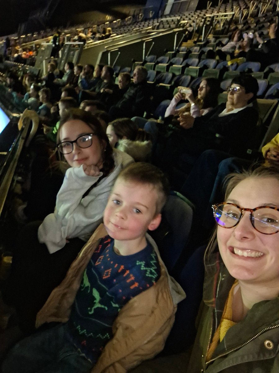 Lauren O'Boyle tweet media