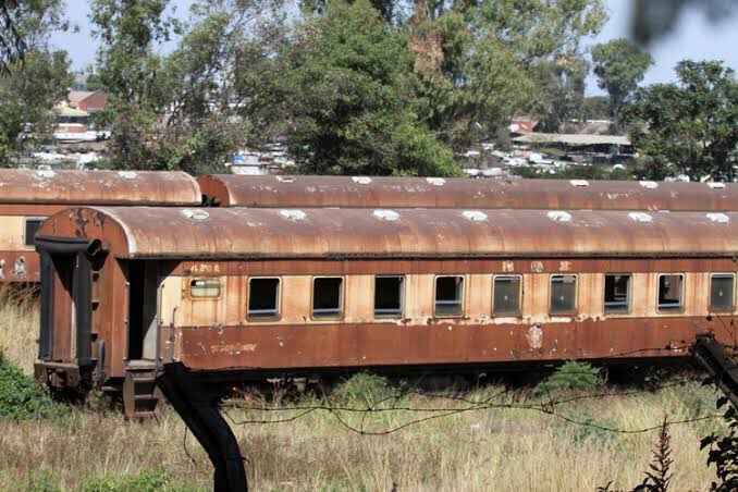 Ian Smith was a racist, no doubt, however during his time our currency   was stronger than the British Pound. The trains worked, the sewer system worked, there was electricity, there was clean water and we were the bread basket. ZANU PF simply had to maintain the standard if not