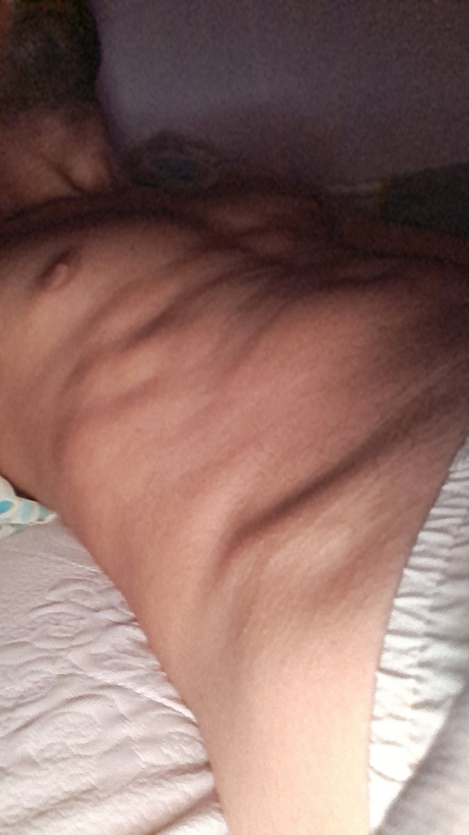 SheldonFakh's tweet photo. Not new to #nsfw #nsfwtwt just looking for friends 
- call me Lynn
- im 24
- dom 
- horny 24/7
- i cum a lot
- i play video games ( add me )
- dms are open 
Like so I can follow you https://t.co/abWyYOsEwn