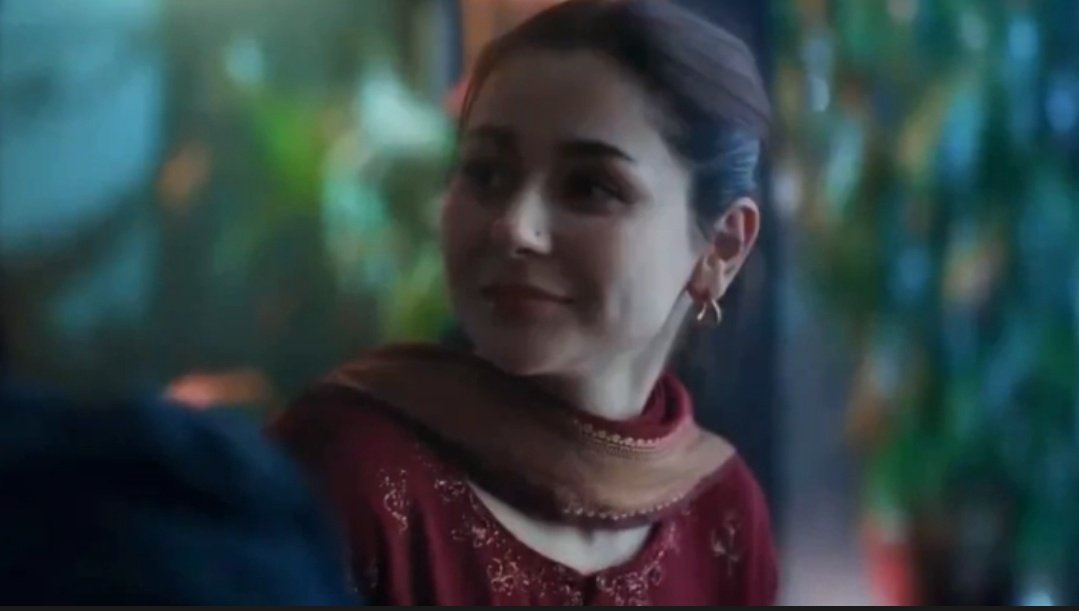 #KabhiMainKabhiTum

They re-created the bench-rain scene only for us i just know it 😭❤️