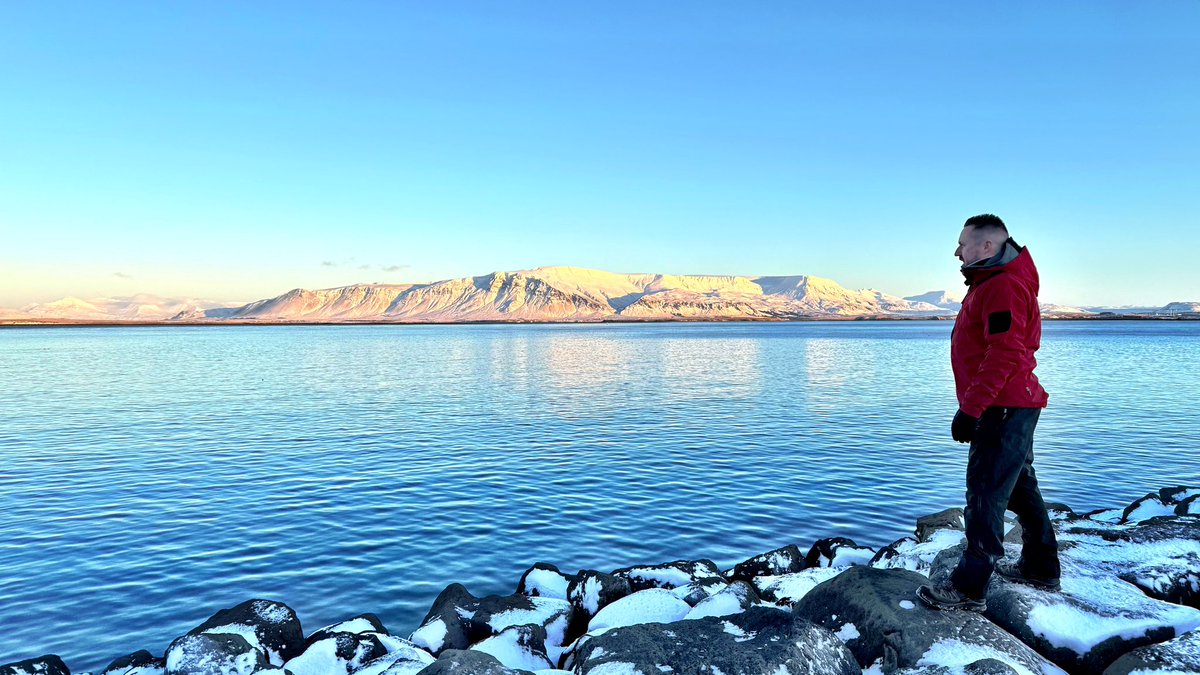 Last trip of the year with <a href="/mcrae_claire/">Claire McRae</a> and back in my happy place for the final few days of 2024 🇮🇸#Iceland #Travel #Adventure