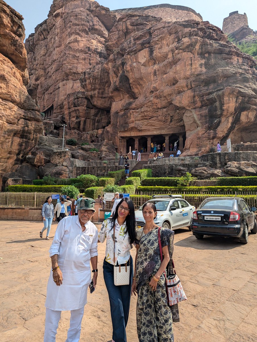 rjshonali's tweet photo. Rock- Cut Wonders! A vacation filled with wonder, excitement, and love. 🤩💫
#BadamiCaves #FamilyTravel #IncredibleIndia
#IndiaTourism #RoadTrip #FamilyTravel
#PixelPhotography #rjshoshoshonali
#TravelIndia #ExploreIndia #badami
#IndiaExplored #karanatakatourism https://t.co/2V1EjJGLz6