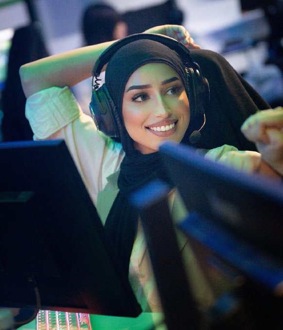 Lapatatee's tweet photo. il y a tellement de femme dans l'esport que j'aimerais vous faire découvrir je continuer de les mettre en avant,  si jamais vous avec des nom en tête que vous voulais que je poste hésiter pas a me mp https://t.co/bpK5FTK4Hd