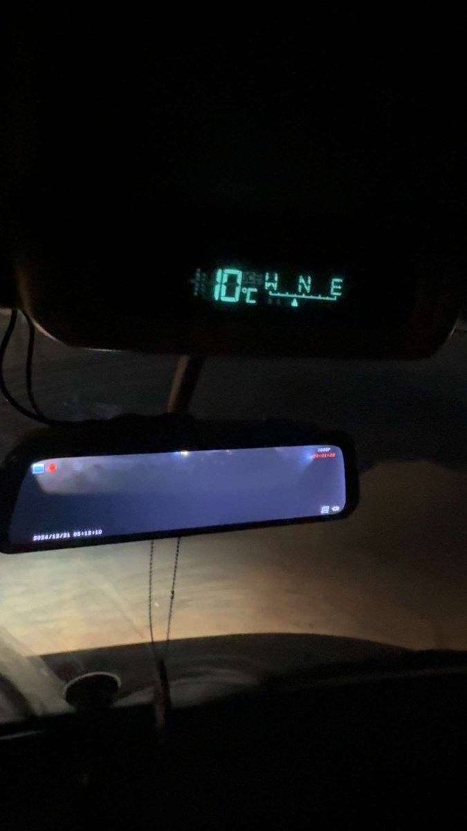 ليوا دوا النفس الحزينة 
ليوا النسيم وهبة النود 🤍📻