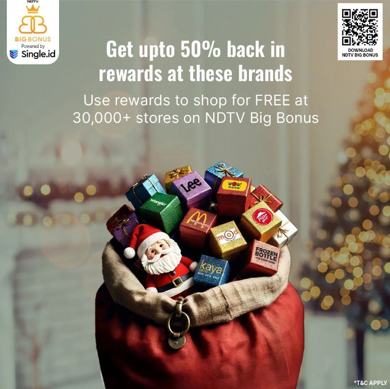ndtvbigbonus's tweet photo. [Partner Content]Santa's christmas gift is here! Get up to 50% back in rewards every time you shop with NDTV Big Bonus at these stores and treat yourself to exciting surprises. Follow here: Download #NDTVBigBonus app from https://t.co/L6Cf9CuZpi with your bank card https://t.co/NcQCGCWLix