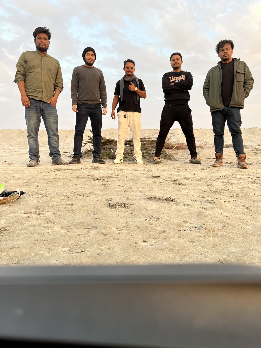 bbbornil's tweet photo. Sikarighat https://t.co/xVjFg221r2