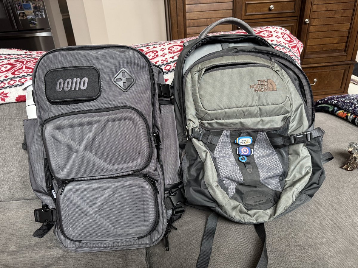 jeffblankenburg's tweet photo. It’s been 10 years. Time for a new backpack. #oono #thenorthface https://t.co/cLa5W2KPvJ