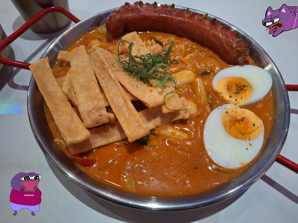 Gmonad and Happy Sunday <a href="/monad_xyz/">Monad</a>!   

Don't forget to touch grass! 💜