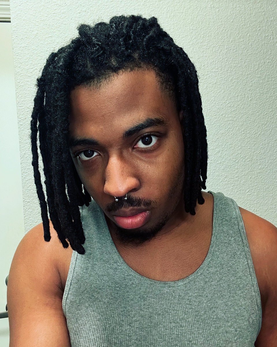 Va_Azrael's tweet photo. EP - ACT 0: ORGINS 
LOADING… 85% COMPLETED
🦇FUCC IT ALL UP🐺
✨🔥YEEAAHH🔥✨
Become a monthly listeners🎊
like and follow ✨
#undergroundmusic
 #fyp #soundcloud #opiumcore #applemusic #liluzivert #rage 
#spotify #rap #kencarson 
#hyperpopdaily #complexmusic #cashcowmusic https://t.co/t28I8qGhQa