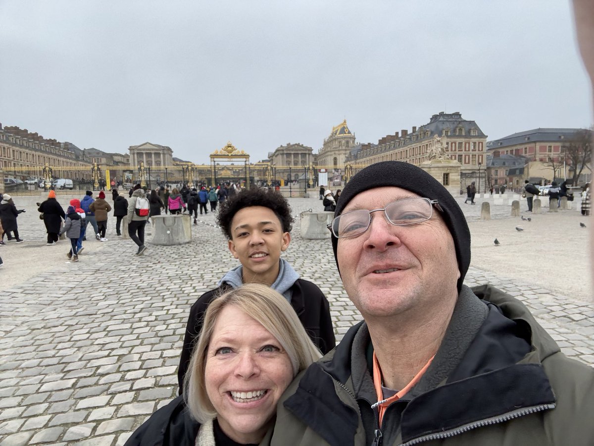 RickFerrell15's tweet photo. We toured the Palace of Versailles today. Our guide said it was built by Louis XIV, enjoyed by Louis XV, and paid for by Louis XVI - with his head. https://t.co/zPcd6EZw1y