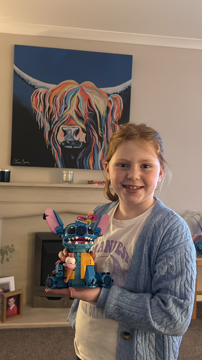 J2302Laura's tweet photo. @BPSMissParsons  E wanted to show you the Lego she made with no help!! Too clever! https://t.co/YDb6Q29VMu