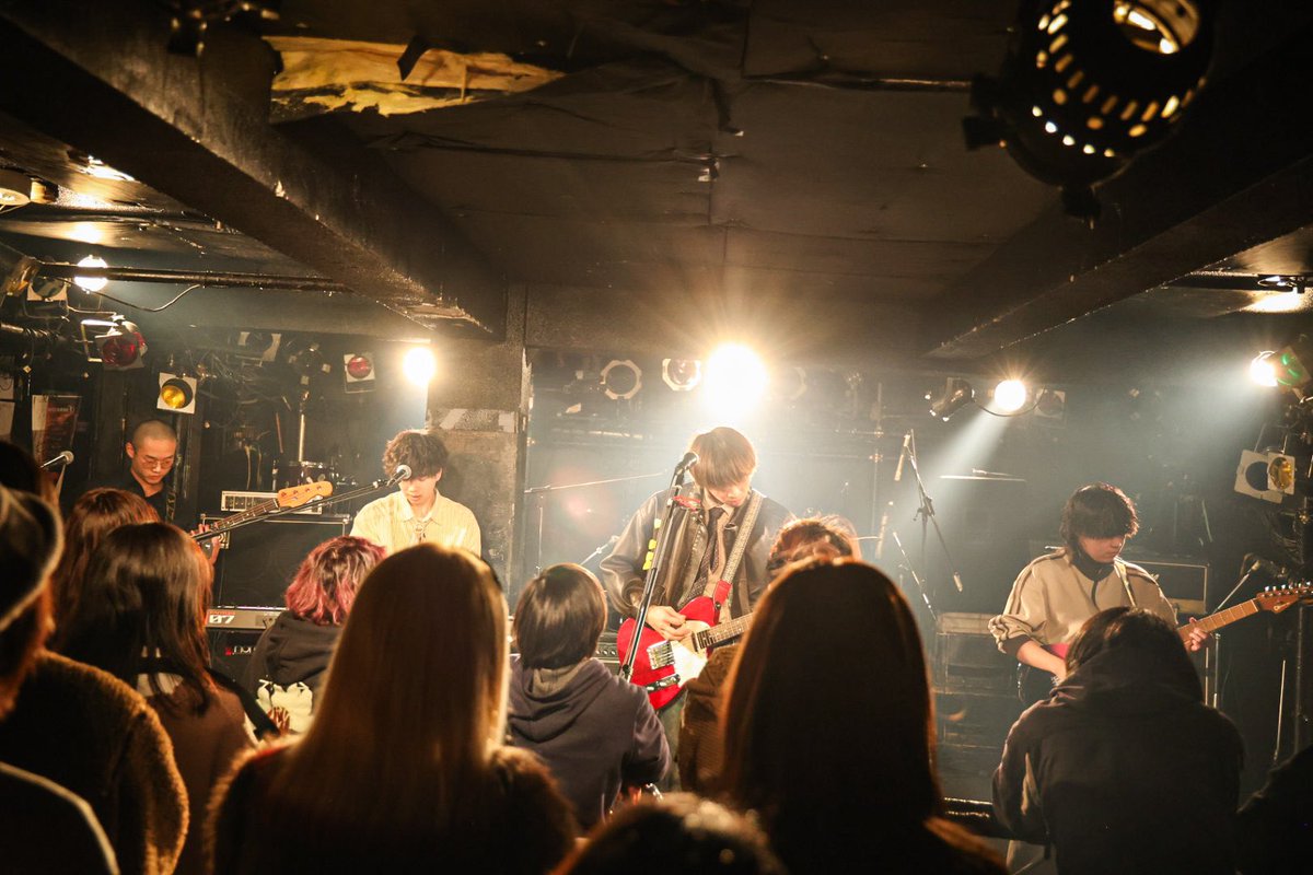 ClamCrust's tweet photo. 12.28 三条ロケットピンク
2MAN LIVE  『Raison d'etre』
Clam Crust × IcyLand

活動休止前最後のライブでした。
最高に楽しかったです。ありがとうございました。

またお会いしましょう。

support bass @Toy4gen https://t.co/B0eZFkHApZ