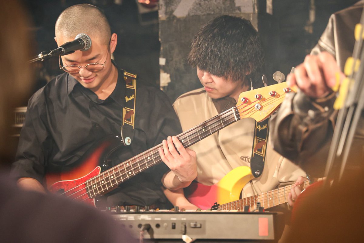 ClamCrust's tweet photo. 12.28 三条ロケットピンク
2MAN LIVE  『Raison d'etre』
Clam Crust × IcyLand

活動休止前最後のライブでした。
最高に楽しかったです。ありがとうございました。

またお会いしましょう。

support bass @Toy4gen https://t.co/B0eZFkHApZ