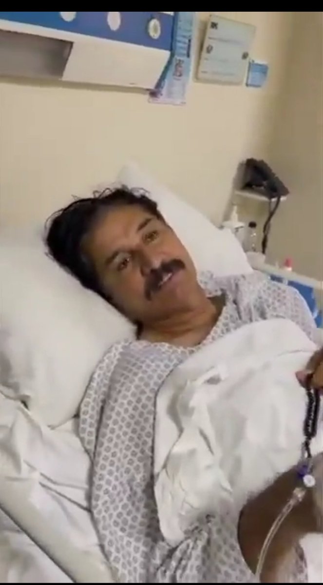 <a href="/EmanTahirSadik/">Eman Tahir</a> صاحبہ اپ کی ٹائم لائن پہ صرف ایک ٹویٹ ہے ملک ادریس شہید کے لیے مانا کہ اپ کے ادھر مخالف امیدوار کے ساتھ اختلافات ہوں گے گھروں میں بہن بھائیوں میں بھی اختلاف ہو جاتے ہیں لیکن ورکر پارٹی کا اثاثہ ہوتے ہیں ہم اپ کو قدر کی نگاہ سے دیکھتے ہیں اپ کو ہر چیز کو پیچھے رکھ