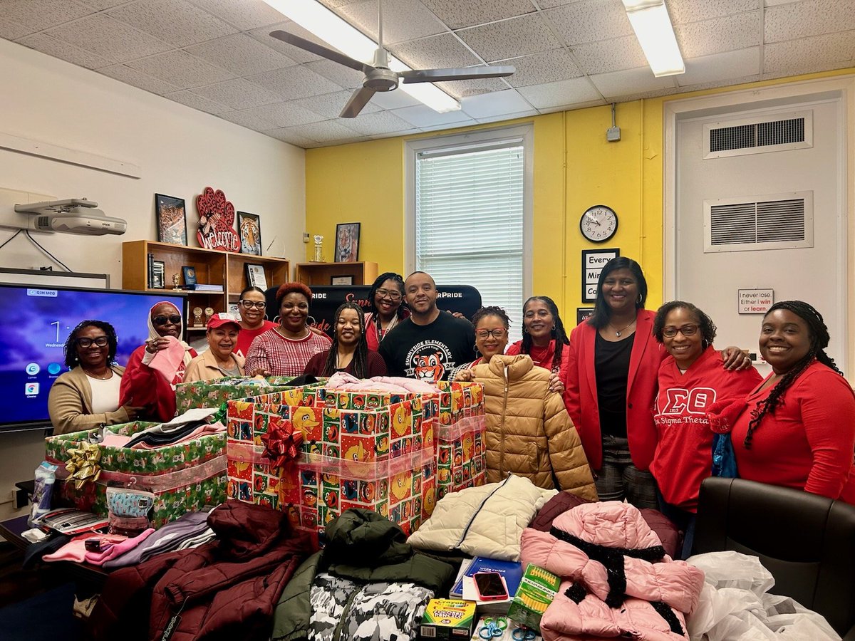 Melody Boyd (@mboyd_boyd) on Twitter photo Thank you, members of Fayetteville Alumnae Chapter of Delta Sigma Theta for your support to the students and staff of Sunnyside Elementary@SunnysideEleme1 <a href="/KateLovette/">Katelyn Lovette</a> <a href="/mstew007/">Marcus Stewart</a> <a href="/CumberlandCoSch/">Cumberland County Schools</a> @CCSSuptConnelly <a href="/ccssecondaryed/">Jane Fields, Ed.D.</a> Thank you, members of Fayetteville Alumnae Chapter of Delta Sigma Theta for your support to the students and staff of Sunnyside Elementary@SunnysideEleme1 <a href="/KateLovette/">Katelyn Lovette</a> <a href="/mstew007/">Marcus Stewart</a> <a href="/CumberlandCoSch/">Cumberland County Schools</a> @CCSSuptConnelly <a href="/ccssecondaryed/">Jane Fields, Ed.D.</a>