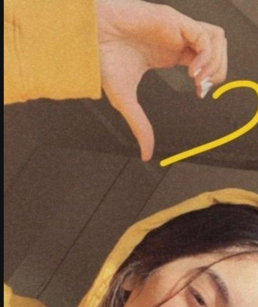 مساء الخير الكل يسوي متابعة وقلب ❤️🌹