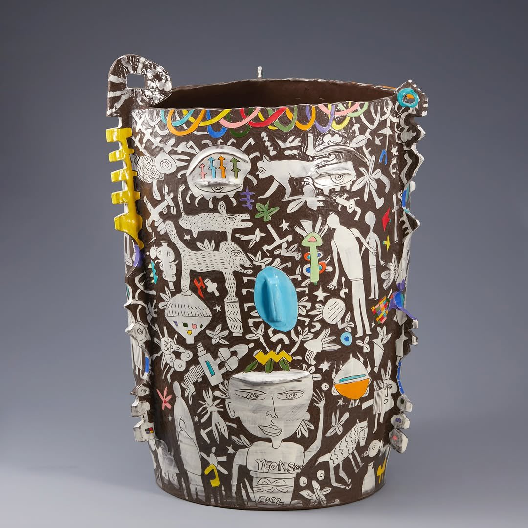 hlkphoto's tweet photo. ✨KIM YEONSOO
#ArtFocus @yeonsooceramics
Grand nom de la céramique coréenne contemporaine, Kim Yeonsoo propose des œuvres aux récits « graphiques » grâce à la technique du sgraffito.
👉https://t.co/BcgRFgnERM
#art #curation https://t.co/GOGLRwrWwD