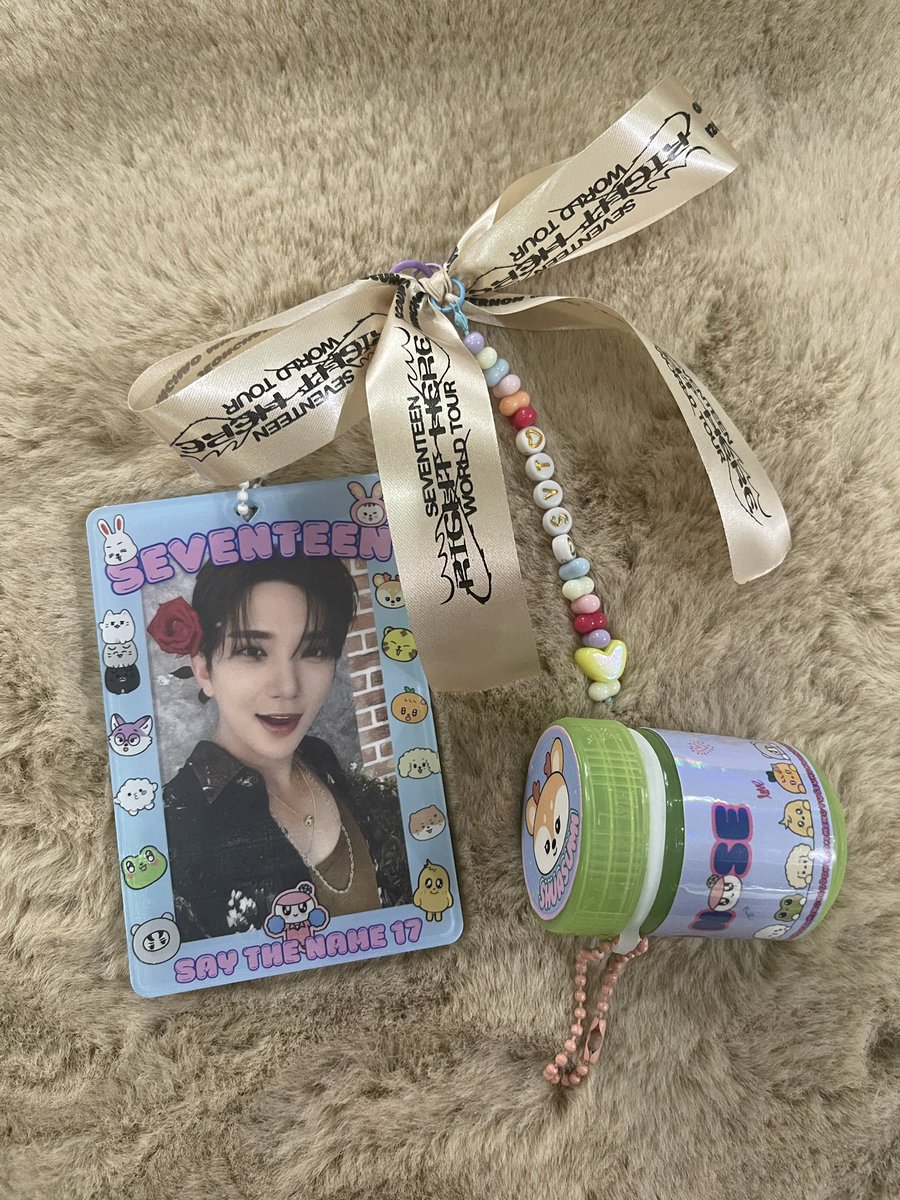 🦌JOSHUA BIRTHDAY GIVEAWAY

🦌mbf <a href="/scpxkft/">Sweet Crafts and Prints • the kofitea cafe</a> ,like and RT
🦌drop your fave SHUA photo
🦌winners must shoulder SF
🦌ends 01/02