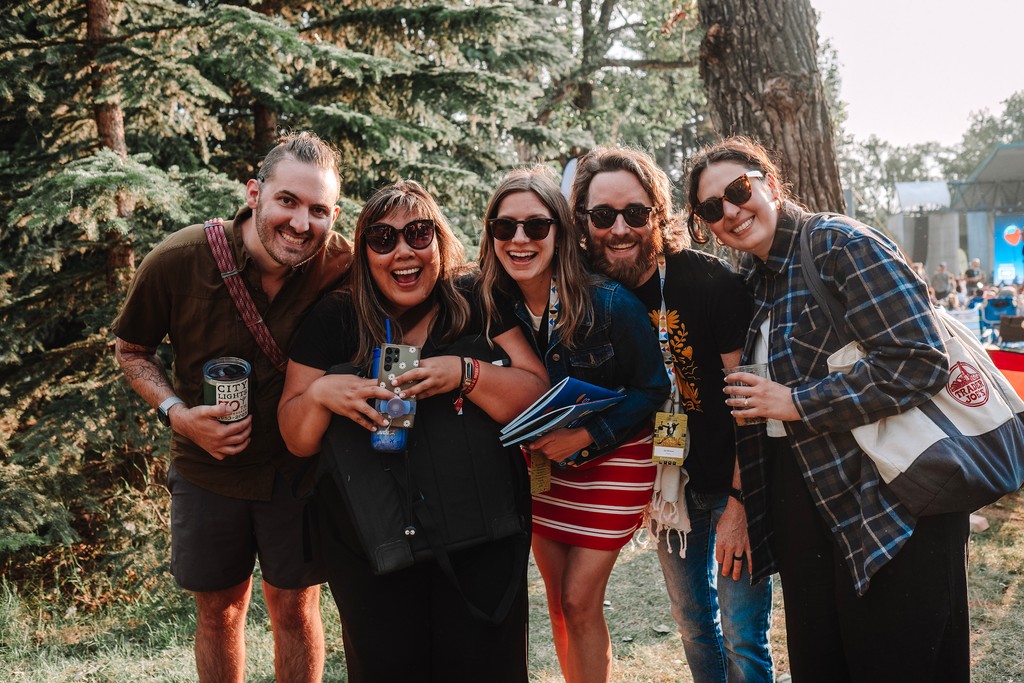 The holiday season is ending and you forgot to give a gift? Or maybe you're just looking to treat yourself to in the new year?

Make your resolution more time spent with all the loves of your life at the Folk Fest! Our holiday sale ends Jan 6. 💁‍♀️✨️

eventbrite.ca/e/calgary-folk…