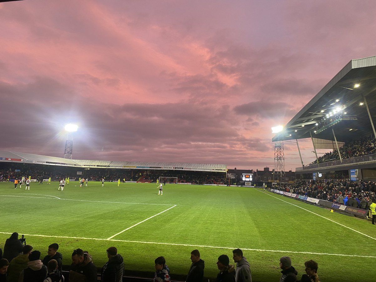 JoshDellow's tweet photo. Blundell Park looking spectacular #gtfc https://t.co/bBudZ6w98p