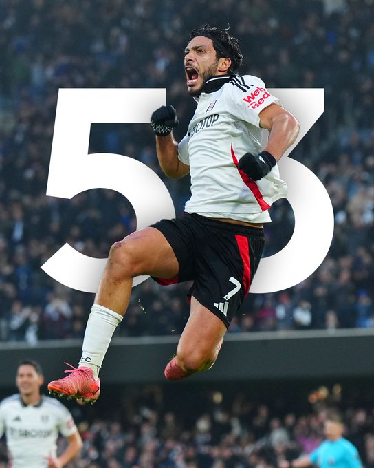 Raúl scores his 53rd Premier League goal.