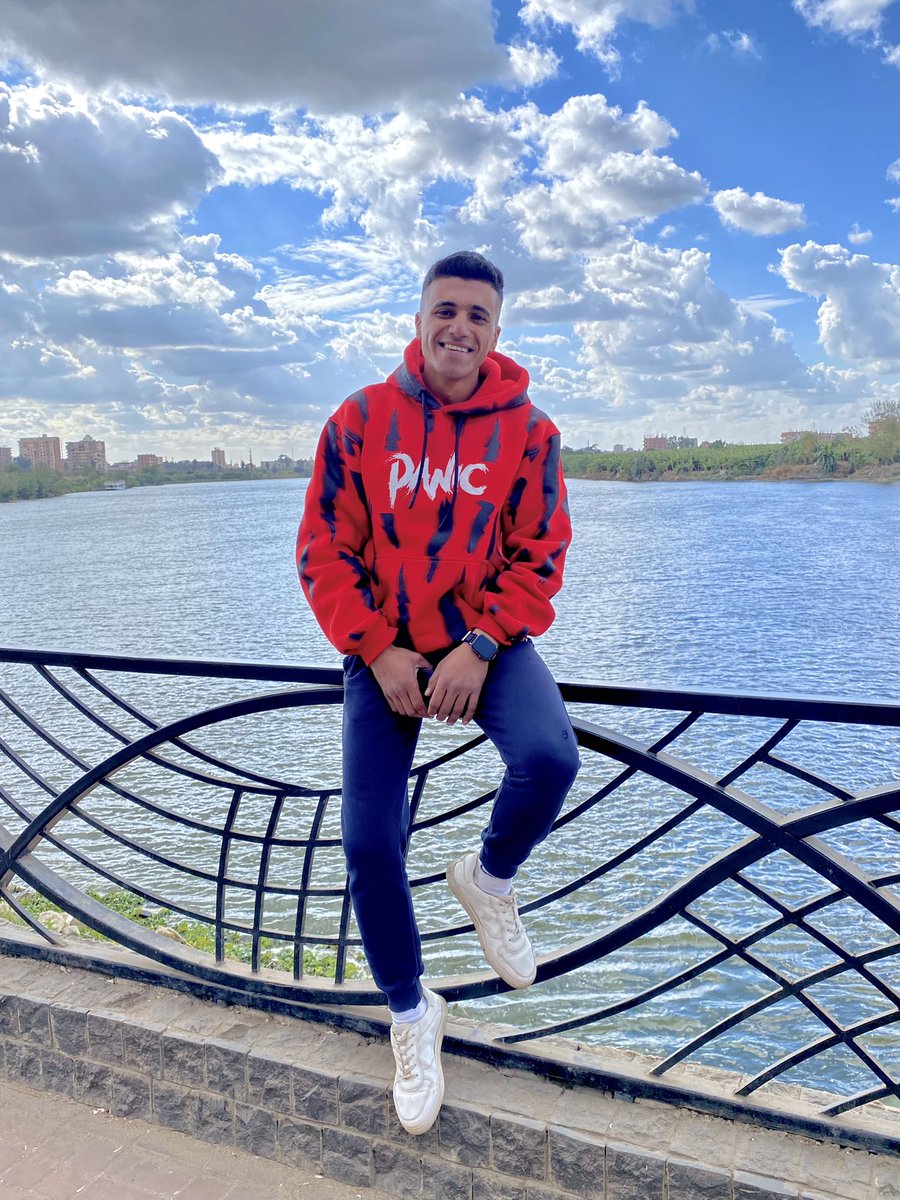 waleedAshraf_'s tweet photo. 🌎♥️ https://t.co/OxZi3vSgu1