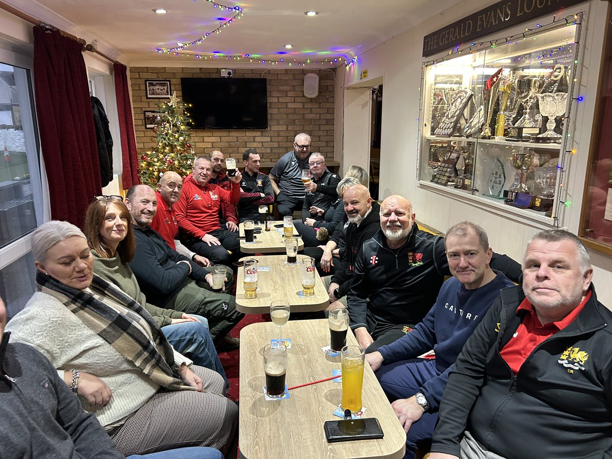 The boys have made it to <a href="/PontarddulaisCC/">PontarddulaisCC</a> . A fantastic effort by all today but a special mention to Bully doing all 3 legs. Over 65 miles in 3 days. 

If you still want to donate here’s the link

justgiving.com/crowdfunding/w…