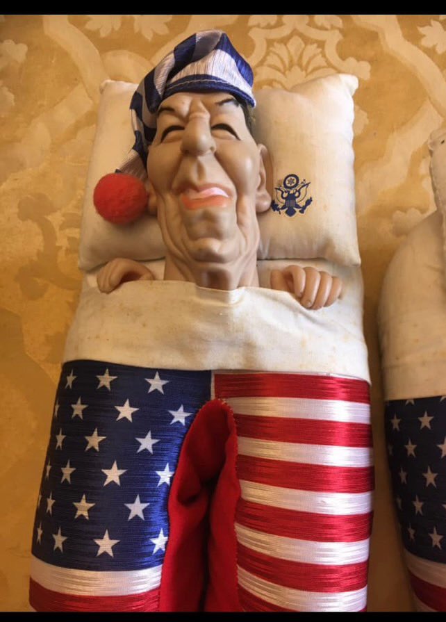 insanemrktplace's tweet photo. I’m so scared Part 28262728 https://t.co/bsReGtj7Mg