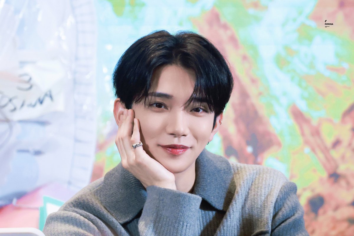 Mimosa_Cardamom's tweet photo. 𝗛𝗮𝗽𝗽𝘆 𝗯𝗶𝗿𝘁𝗵𝗱𝗮𝘆🎂

#JOSHUA #조슈아 #ジョシュア
#SEVENTEEN #세븐틴 https://t.co/8eWsHHA677