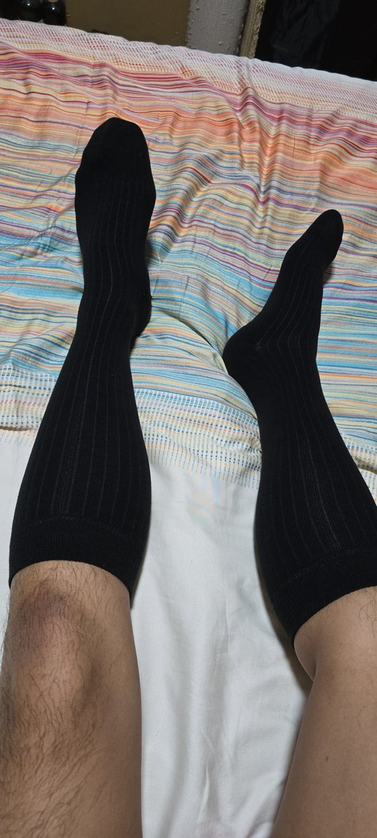 adag_37's tweet image. Went on a trip to Japan recently and got myself OTC socks from the uniqlo there. Sadly they're not available in SG.