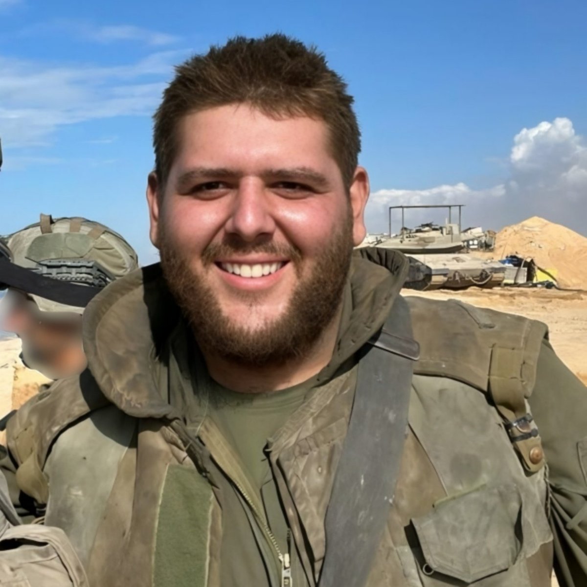 Another hero fell in battle in Gaza
First sergeant Yuval Shoham🕯️
May his memory be blessed forever