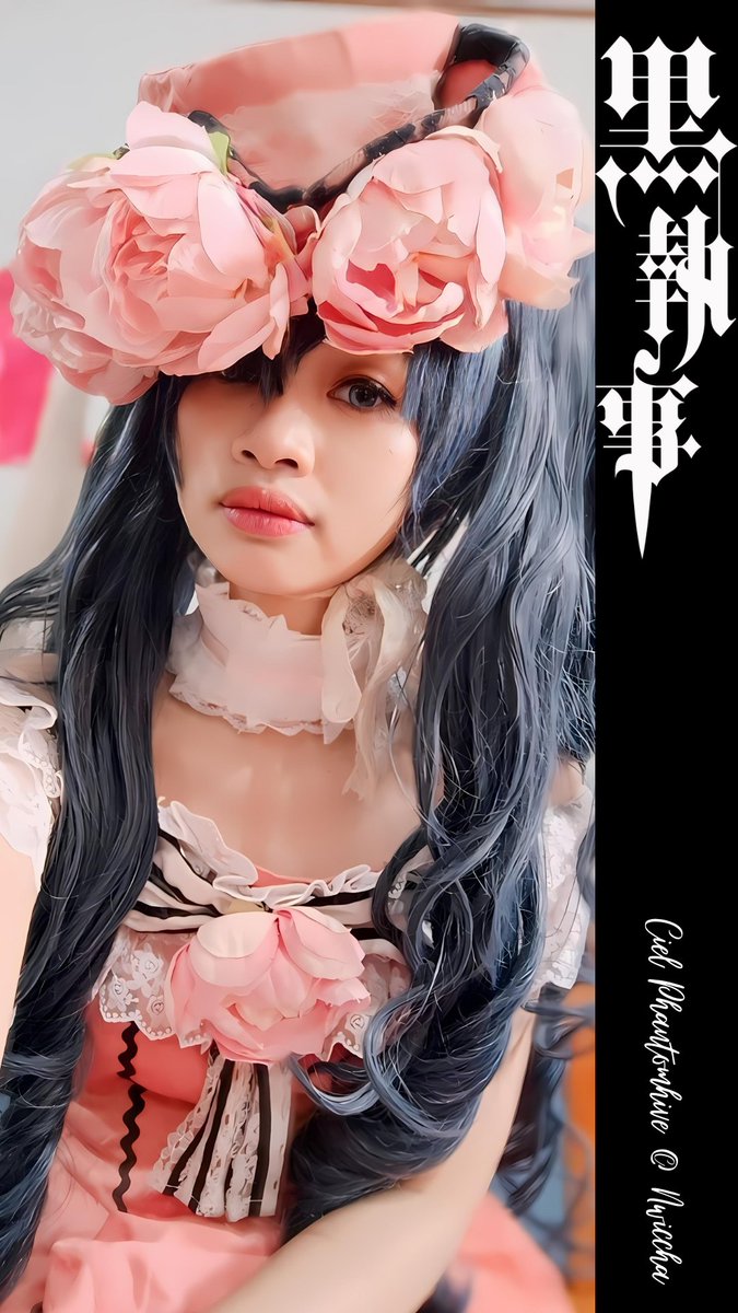 NWiccha's tweet photo. Before 2024 end
Reminder that i forgot to upload this
Also i hope i can rewear this majestic costume in 2025, often (no matter how ribet it is lol)
#cielphantomhive #ladyciel #kuroshitsujicosplay #cosplay #COSPLAYMODE https://t.co/uDYqh2XcIH